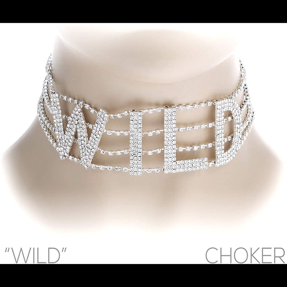 Choker necklace
